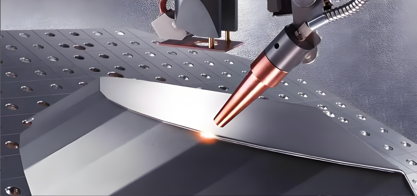 Vantagens da máquina de soldagem a laser portátil para materiais ultrafinos