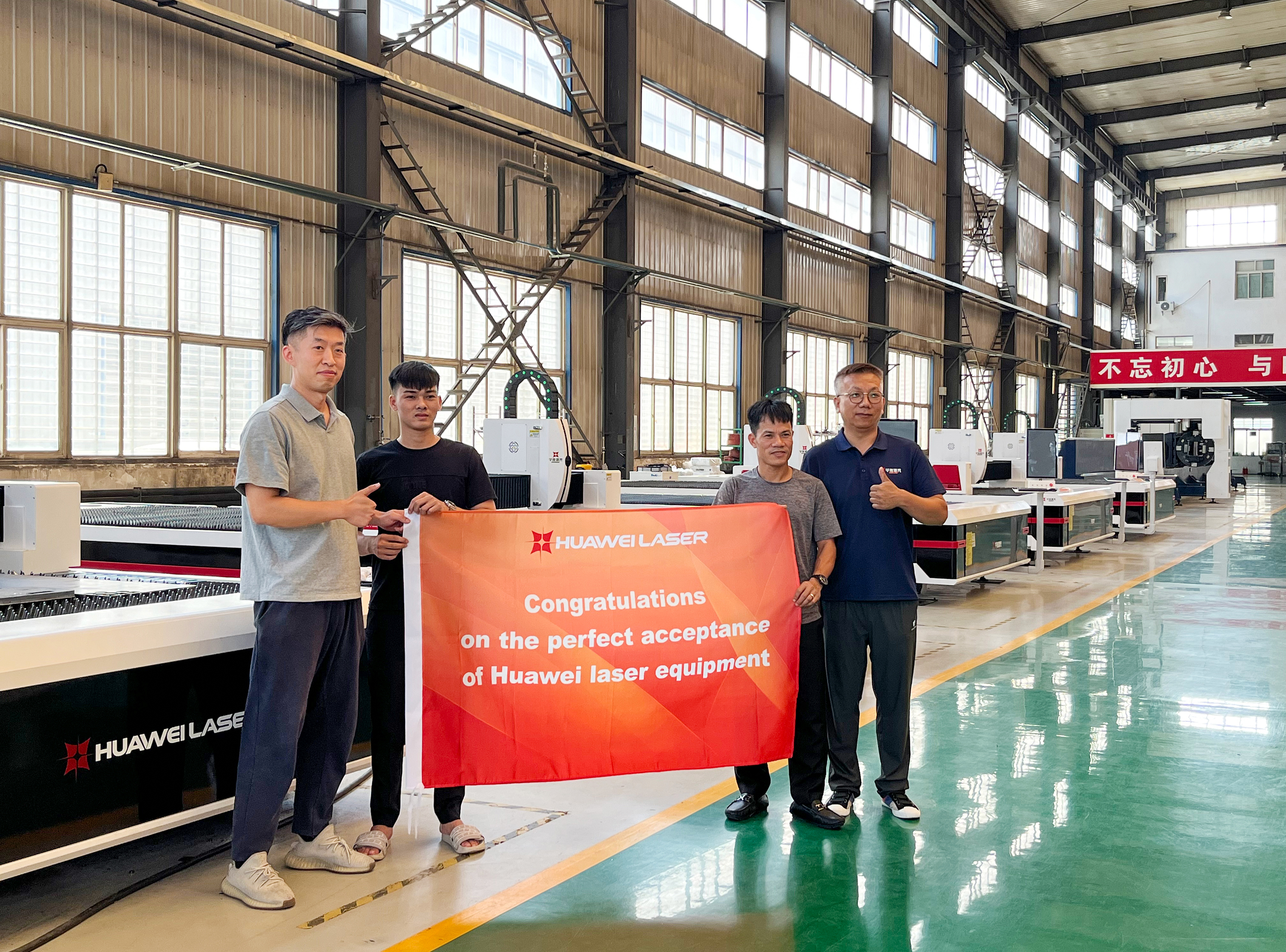 Entrega bem -sucedida do cortador de laser 6000W 6020 para o Vietnã